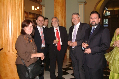 Manuel Carrillo con periodistas Barcelona y Madrid